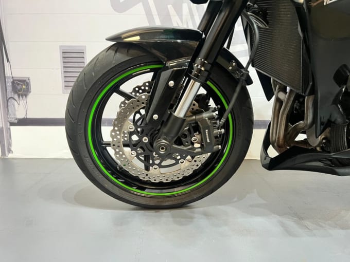 2025 Kawasaki Z1000