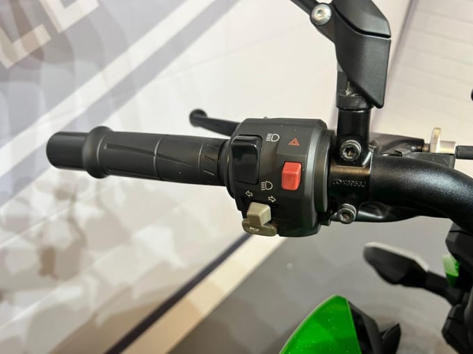 2025 Kawasaki Z1000