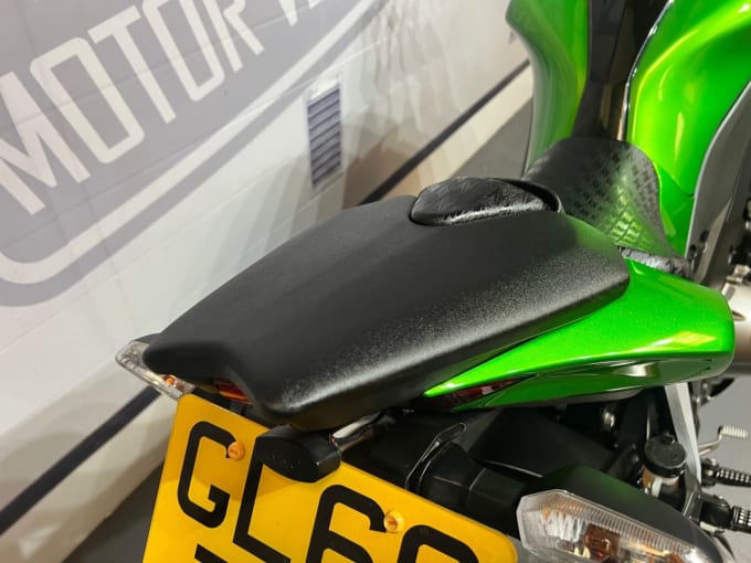 2025 Kawasaki Z1000