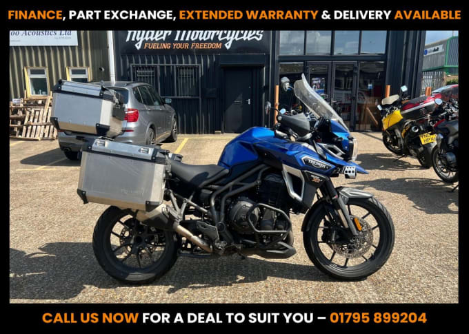 2025 Triumph Explorer