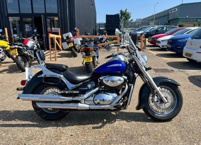 2025 Suzuki Intruder 800