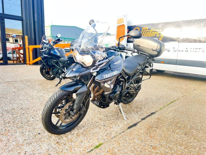 2025 Triumph Tiger 800