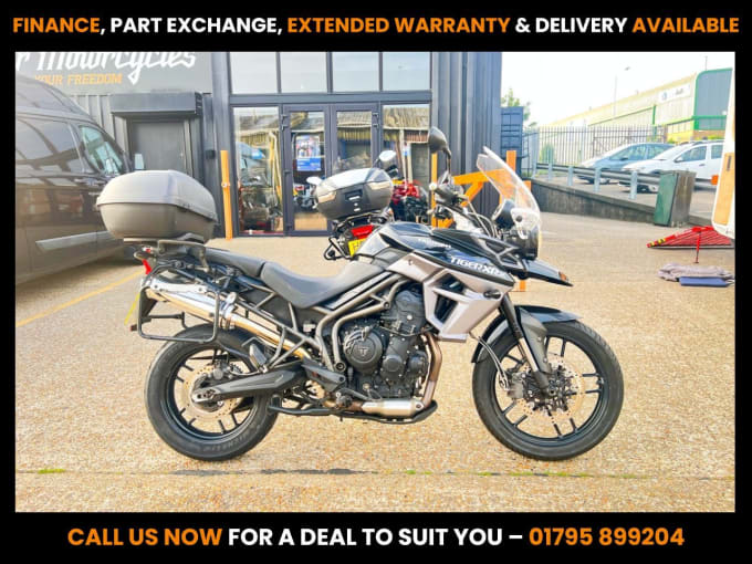 2025 Triumph Tiger 800