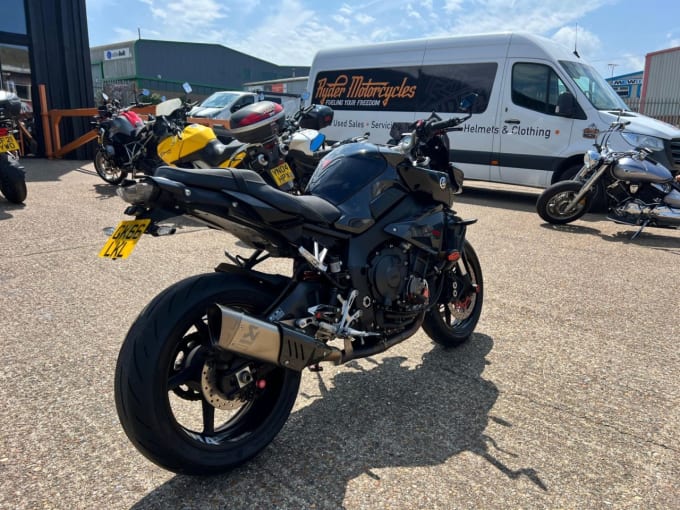 2025 Yamaha Mt-10