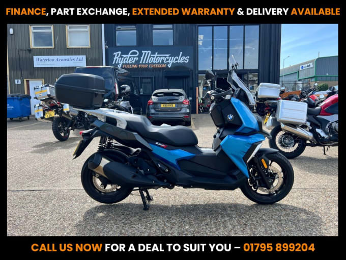 2025 BMW C 400 X