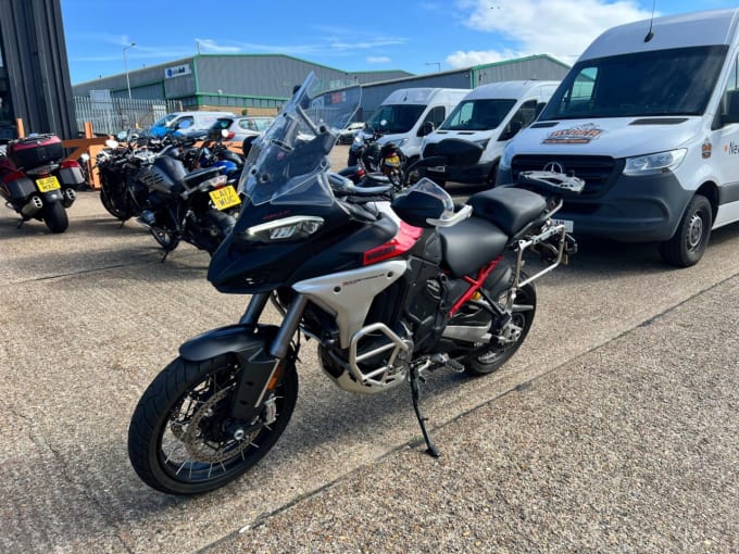 2025 Ducati Multistrada V4