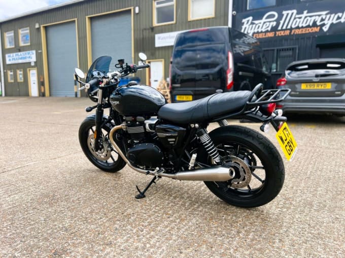 2025 Triumph Street Twin