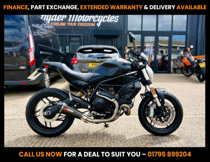 2025 Ducati Monster 797