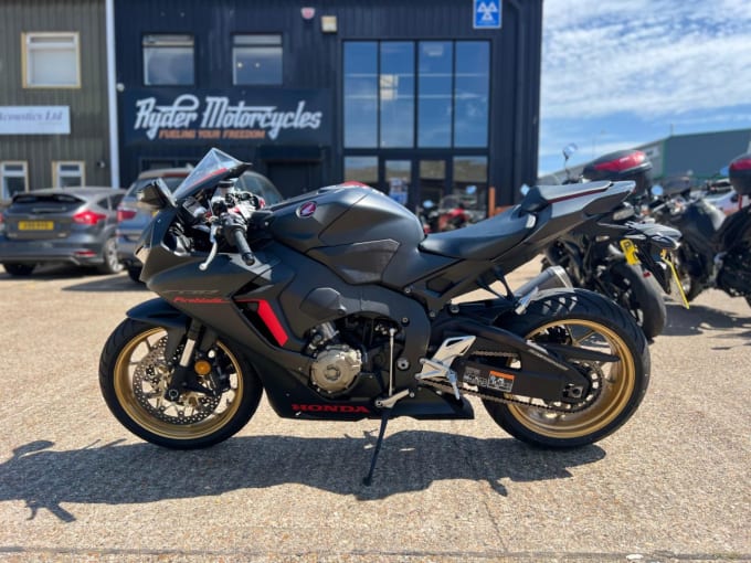 2025 Honda Cbr1000rr Fireblade