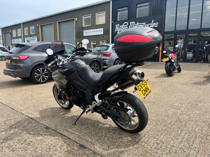2025 Triumph Tiger 1050
