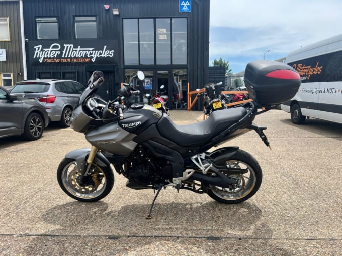 2025 Triumph Tiger 1050