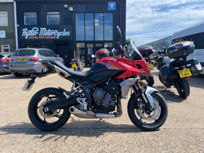 2025 Triumph Tiger Sport 660