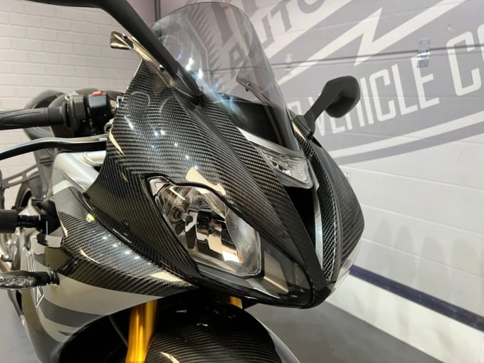 2025 Triumph Daytona Moto2 765