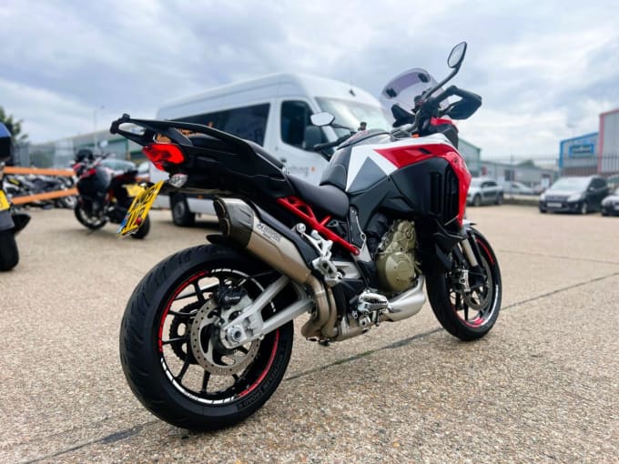 2025 Ducati Multistrada V4