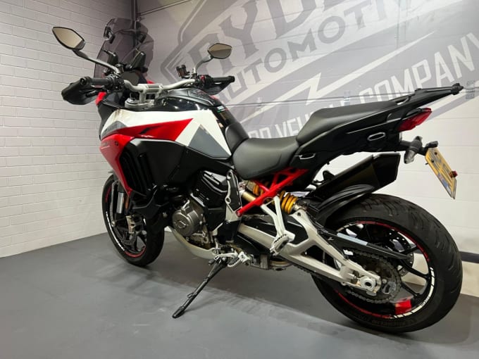 2025 Ducati Multistrada V4