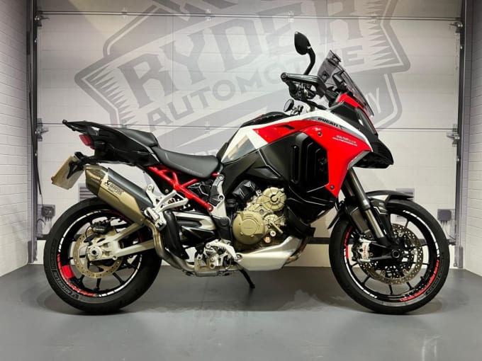 2025 Ducati Multistrada V4
