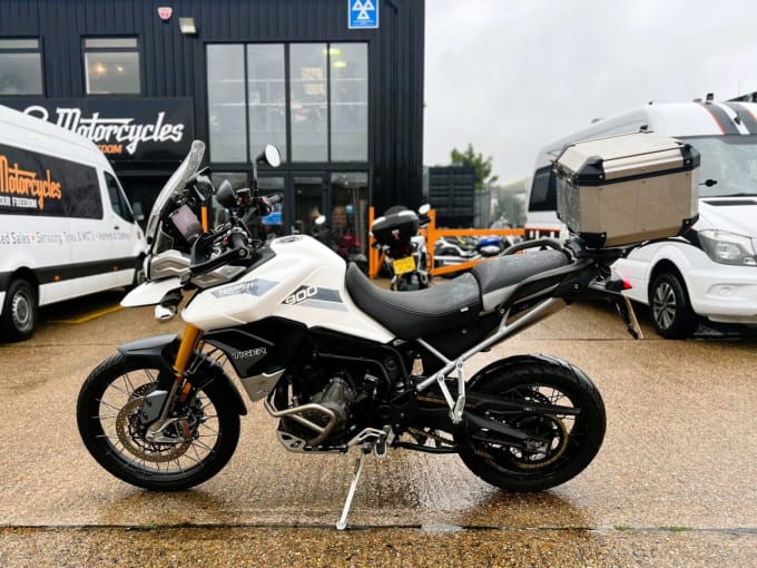 2025 Triumph Tiger 900