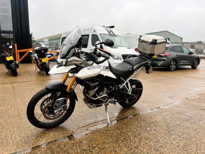 2025 Triumph Tiger 900