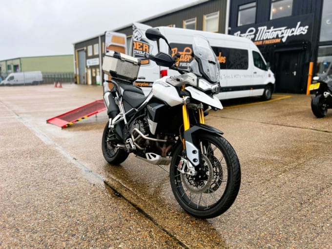 2025 Triumph Tiger 900