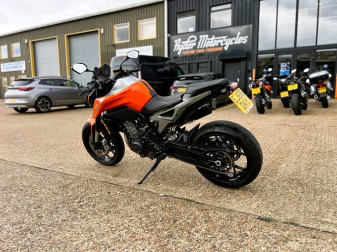 2025 Ktm 790 Duke