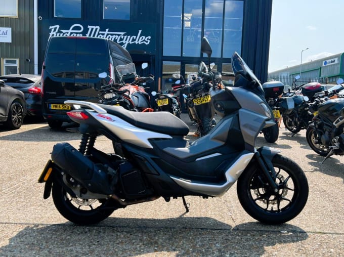 2025 Aprilia Sr Gt 125