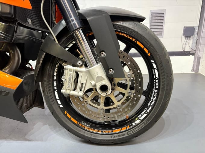 2025 Ktm 990 Super Duke