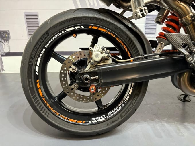 2025 Ktm 990 Super Duke