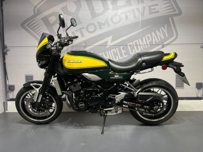 2025 Kawasaki Z900 Rs