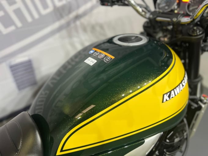 2025 Kawasaki Z900 Rs