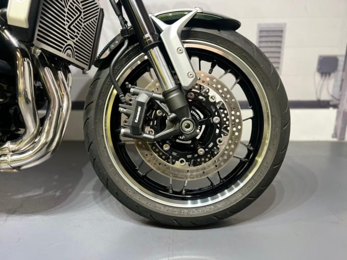 2025 Kawasaki Z900 Rs