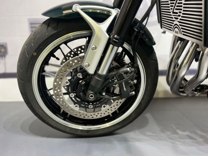 2025 Kawasaki Z900 Rs