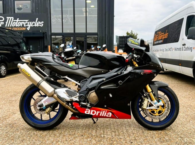 2005 Aprilia Rsv Mille R Factory