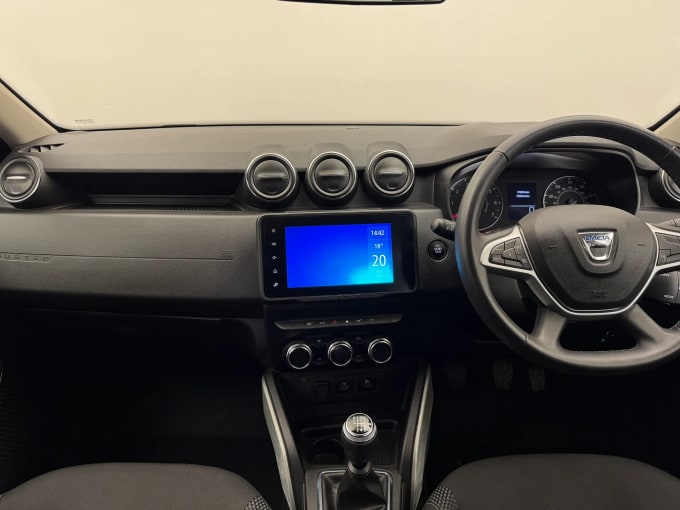2022 Dacia Duster