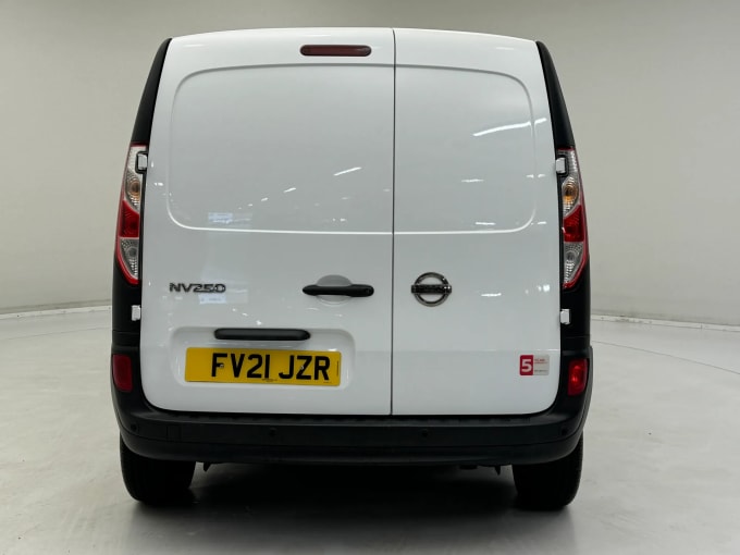 2021 Nissan Nv250