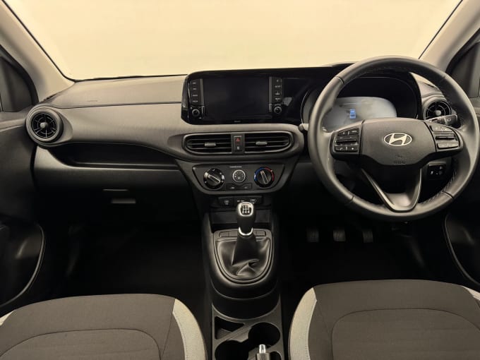 2024 Hyundai I10