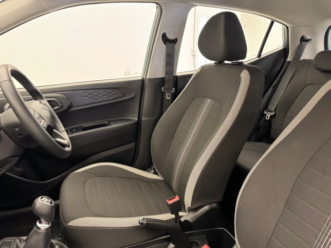 2024 Hyundai I10