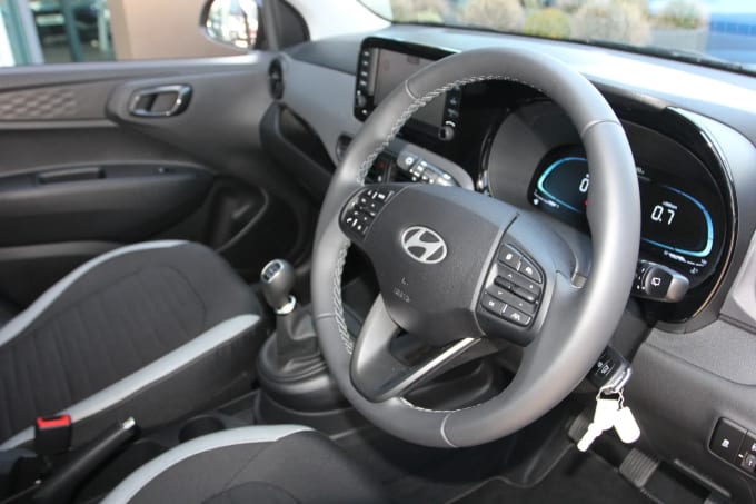 2025 Hyundai I10