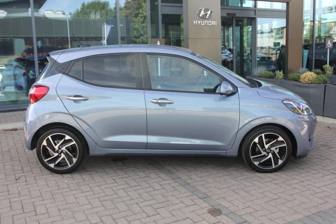 2025 Hyundai I10