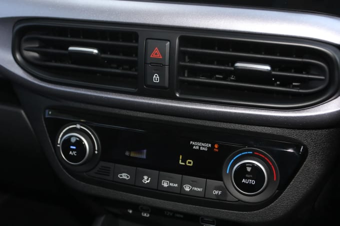 2025 Hyundai I10