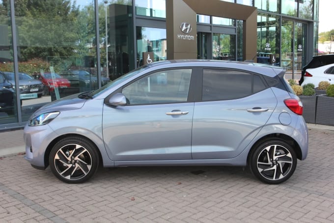 2025 Hyundai I10
