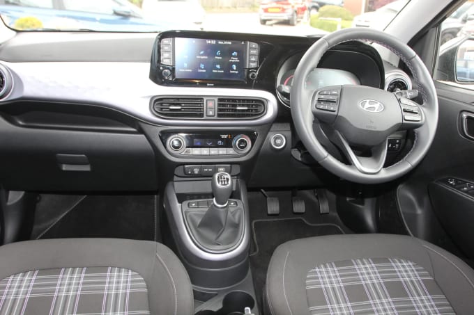 2025 Hyundai I10