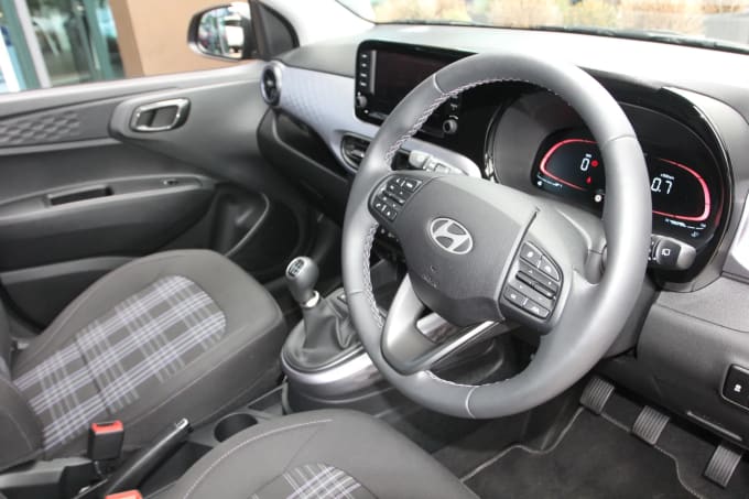 2025 Hyundai I10