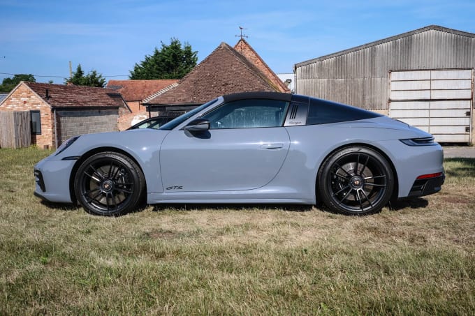 2022 Porsche 911
