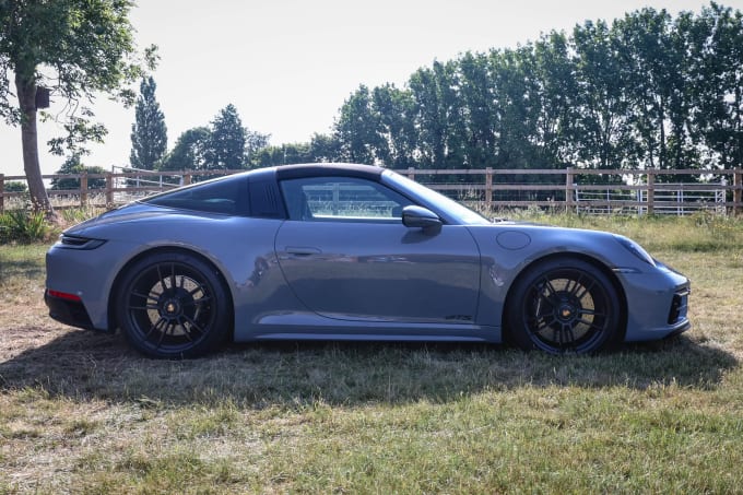 2022 Porsche 911