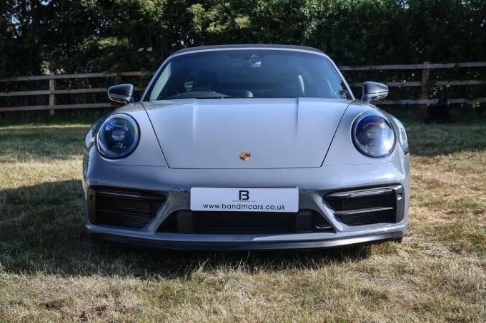 2022 Porsche 911