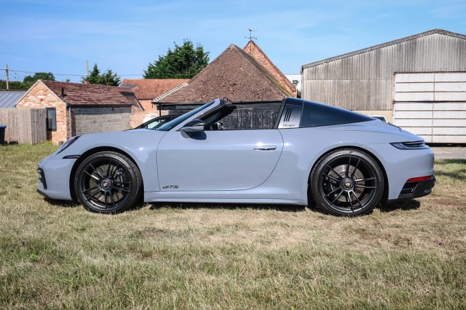 2022 Porsche 911