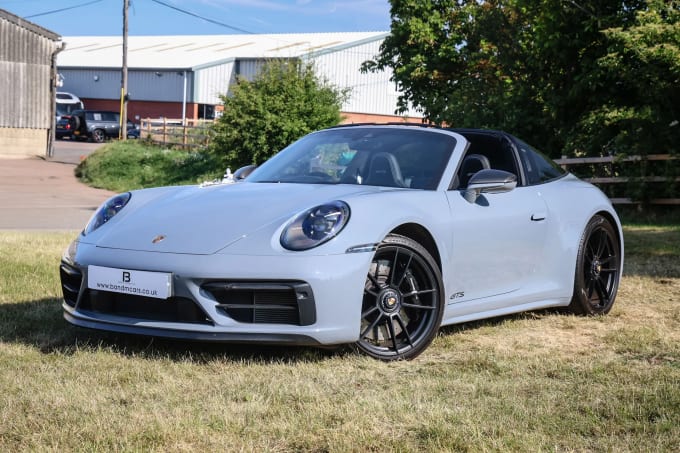 2022 Porsche 911