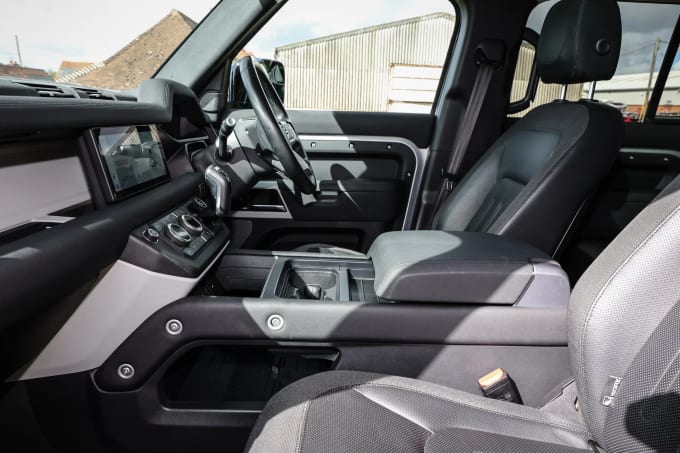 2020 Land Rover Defender