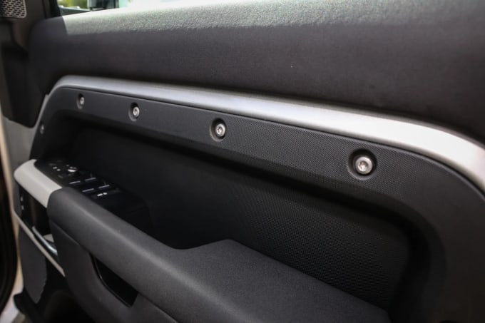 2020 Land Rover Defender