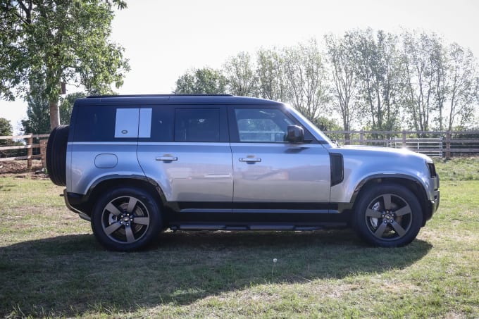 2024 Land Rover Defender
